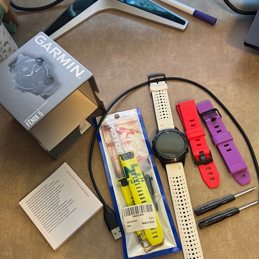 Garmin fenix 5 with extras
